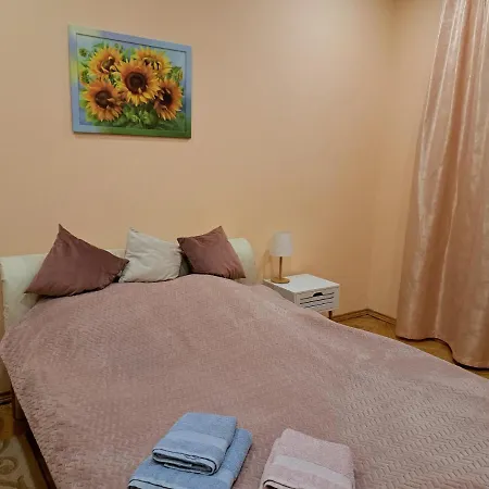 Apartment Centerlvivudatnogo 5
