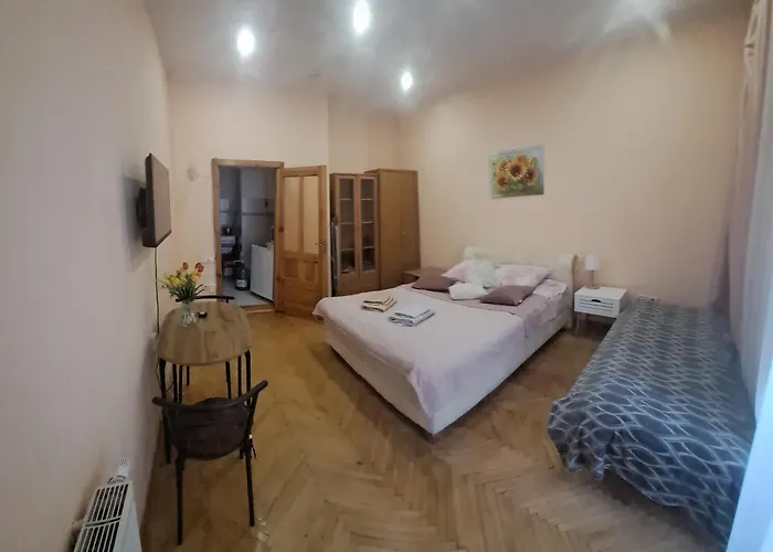 Апартаменти Centerlvivudatnogo *